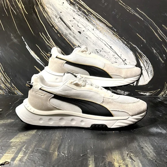 PUMA // NEYMAR // WILD RIDER // MENS 12